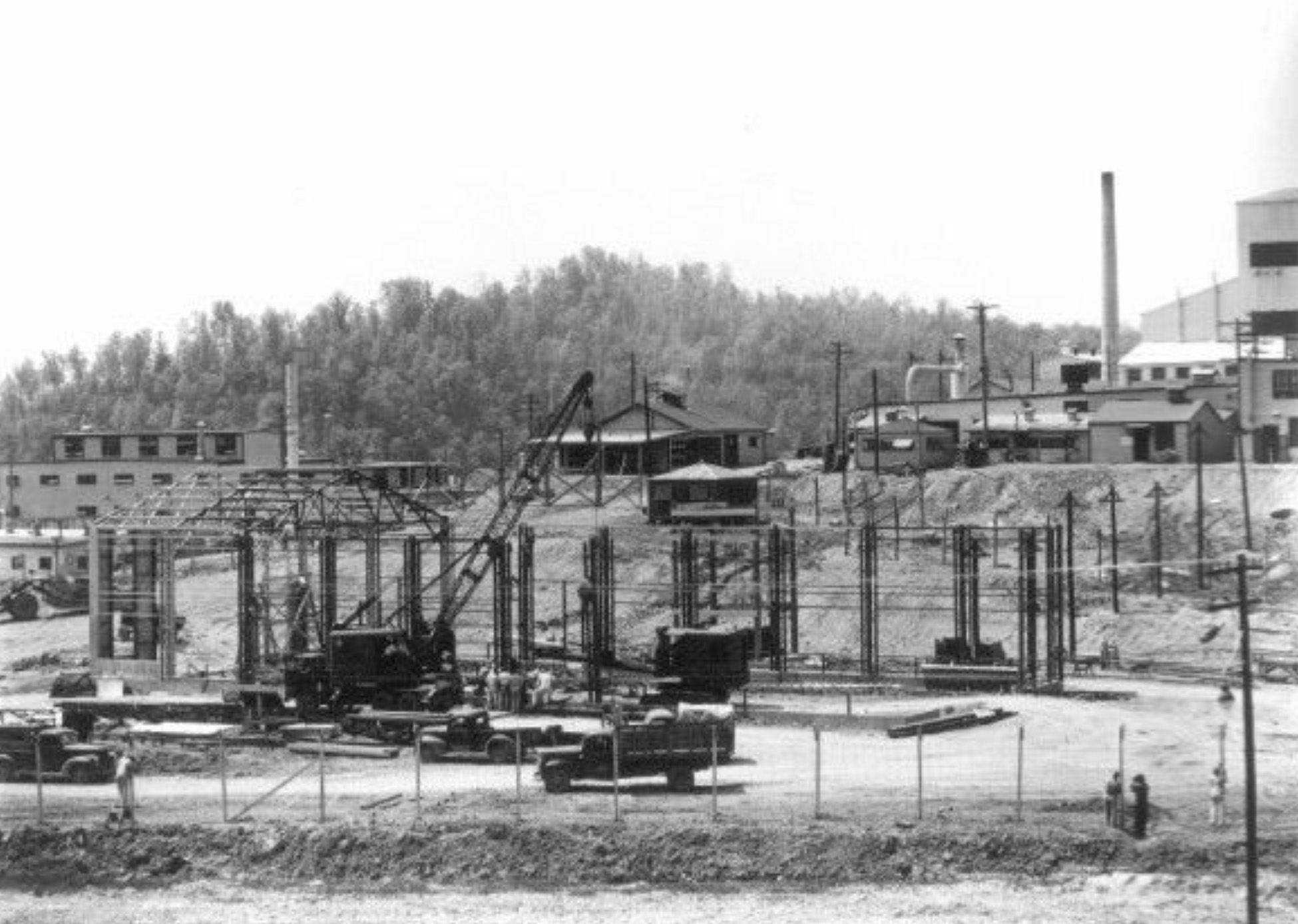 A 1943 photo of building construction of Oak Ridge National Laboratory A 1943 photo of building construction of Oak Ridge National Laboratory